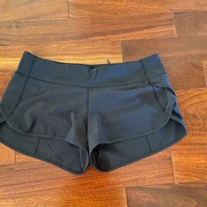 Lululemon speed up athletic shorts